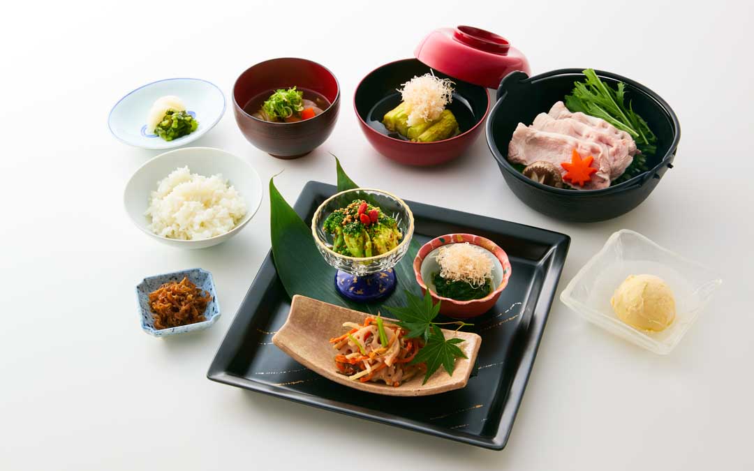 季節の野菜を優しく味わう和の健やか昼膳 イメージ