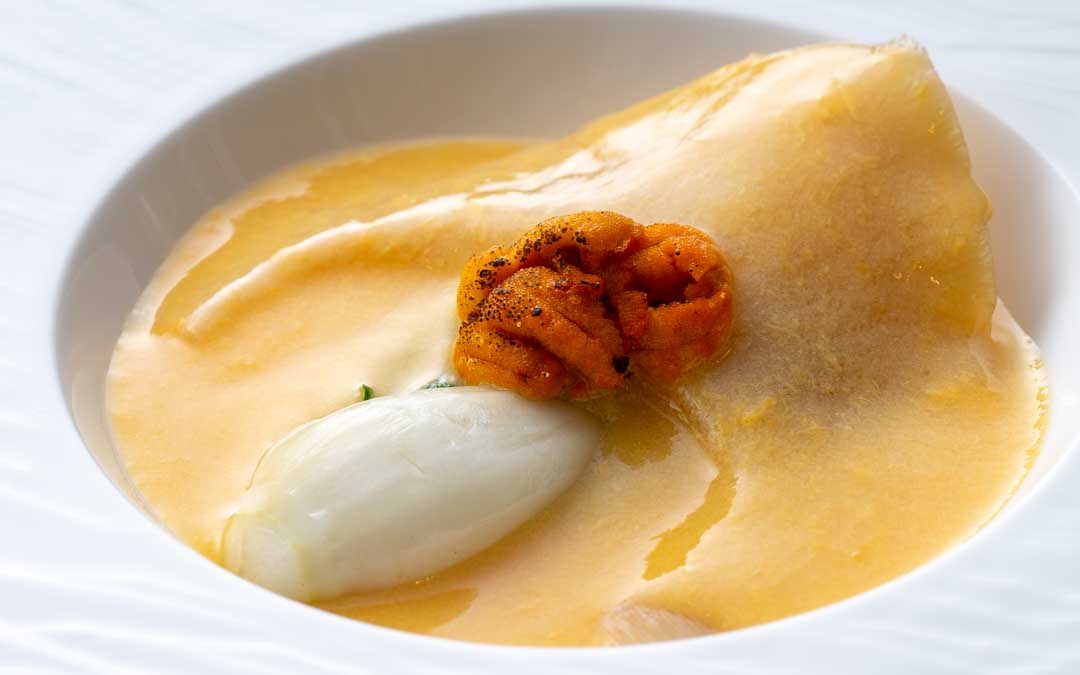 姿ふかひれの土鍋煮込み