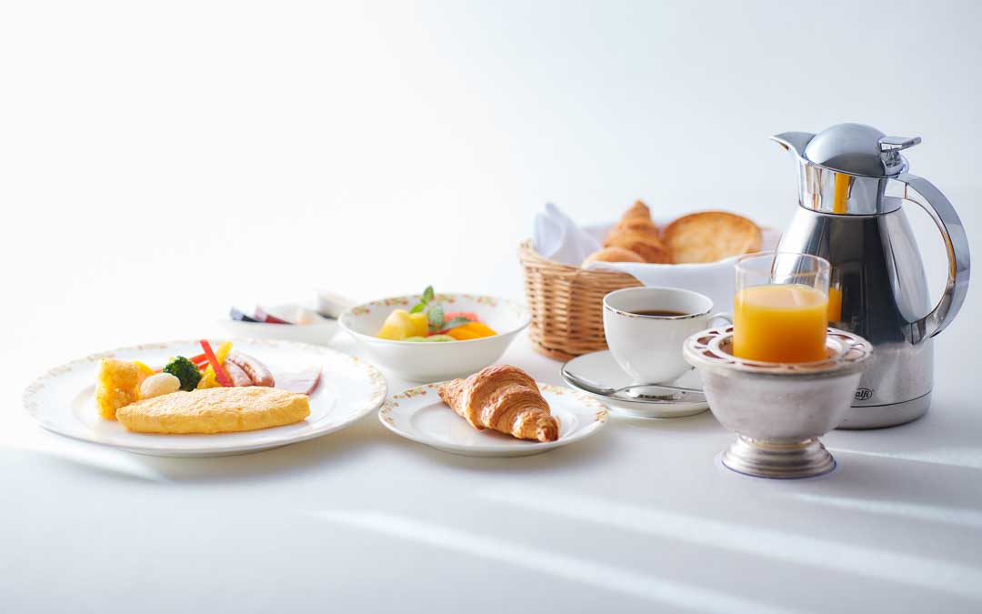 インルームダイニング（ルームサービス）イメージ